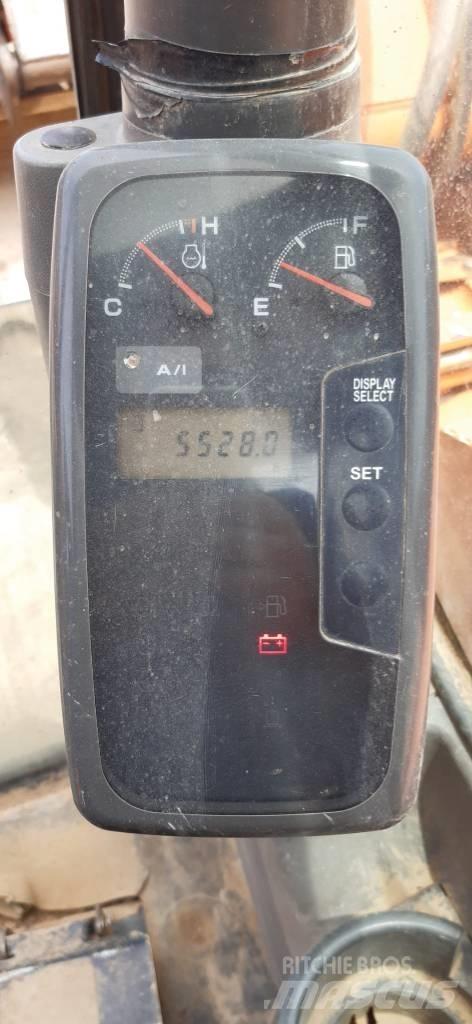 Hitachi ZX 80 SB Midi bagri 7t – 12t