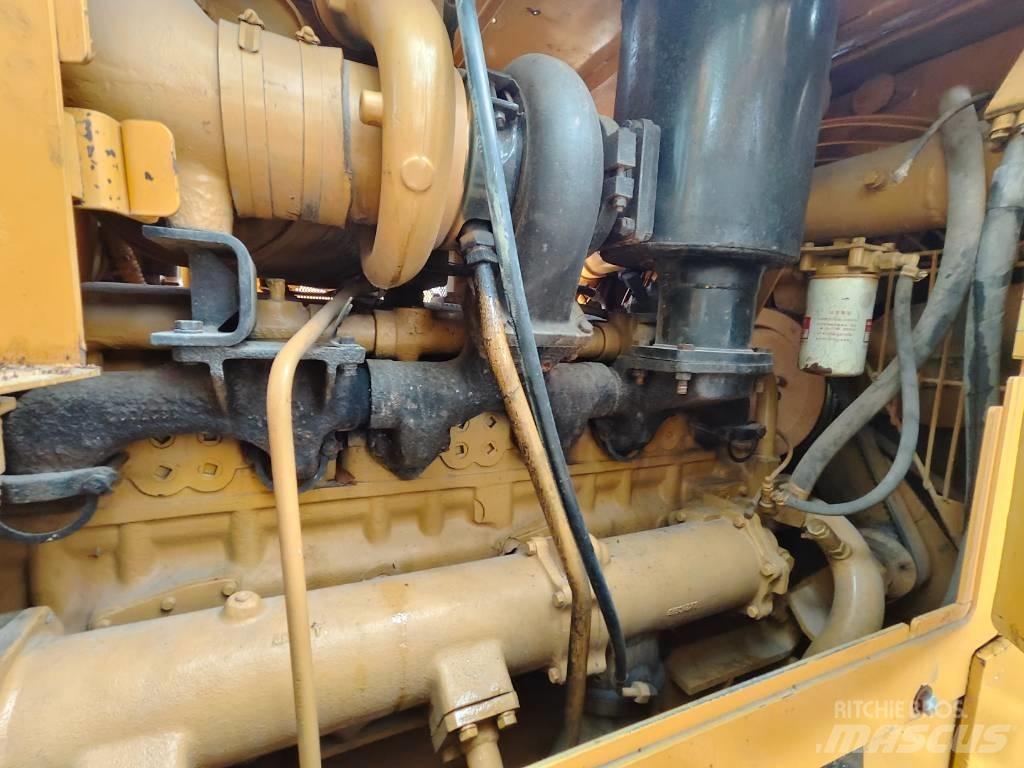 CAT D 7 G Buldožerji goseničarji
