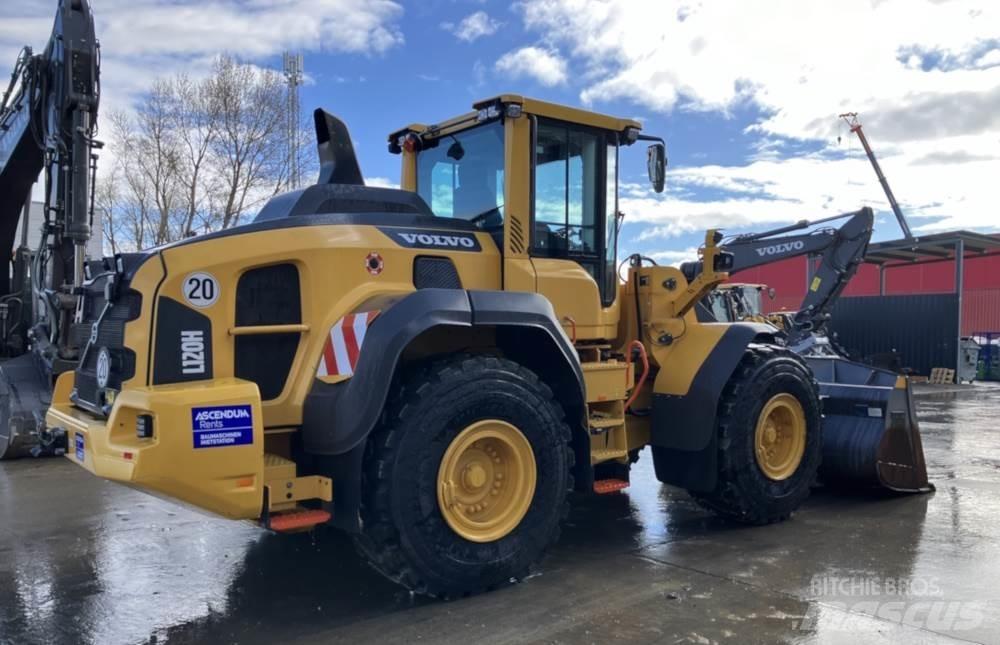 Volvo L120H Kolesni nakladalci