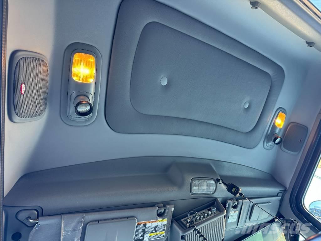 Peterbilt 389 Kiper tovornjaki