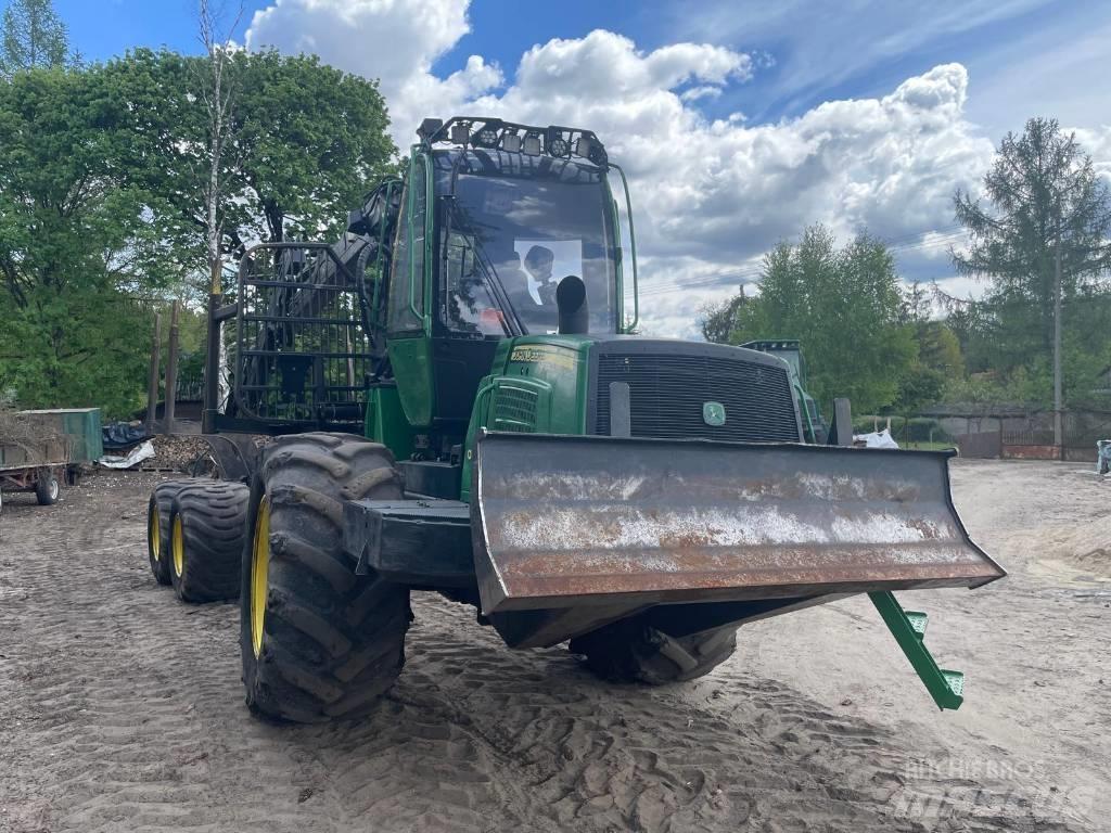 John Deere 1010 E Forwarderji