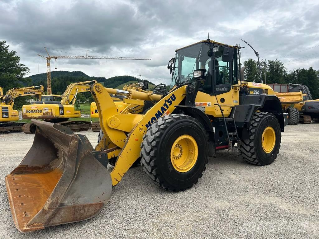 Komatsu WA 320-7 Kolesni nakladalci