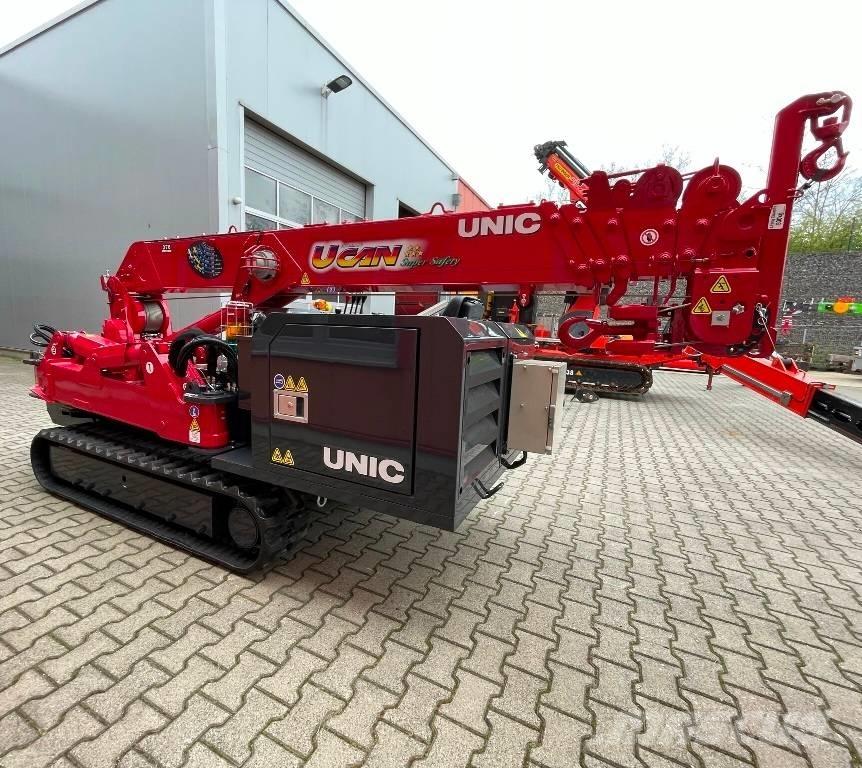 Unic URW-376 Dvigala na gosenicah
