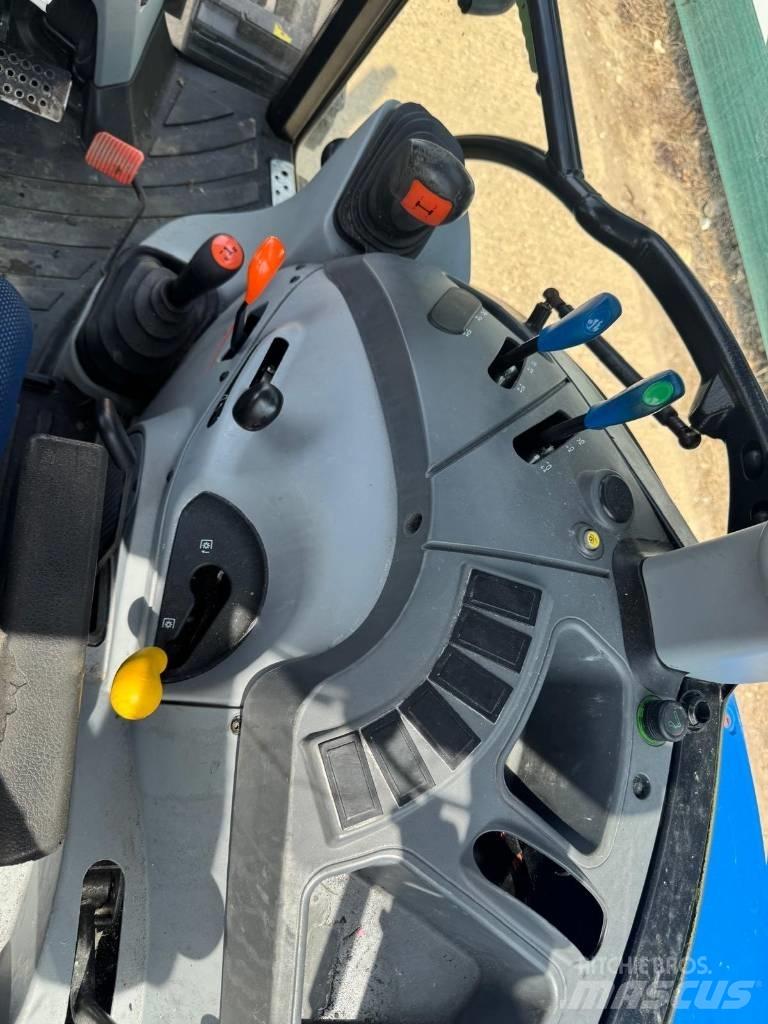 New Holland T 4.65 Traktorji