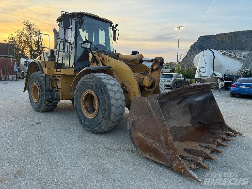 CAT 950H Kolesni nakladalci