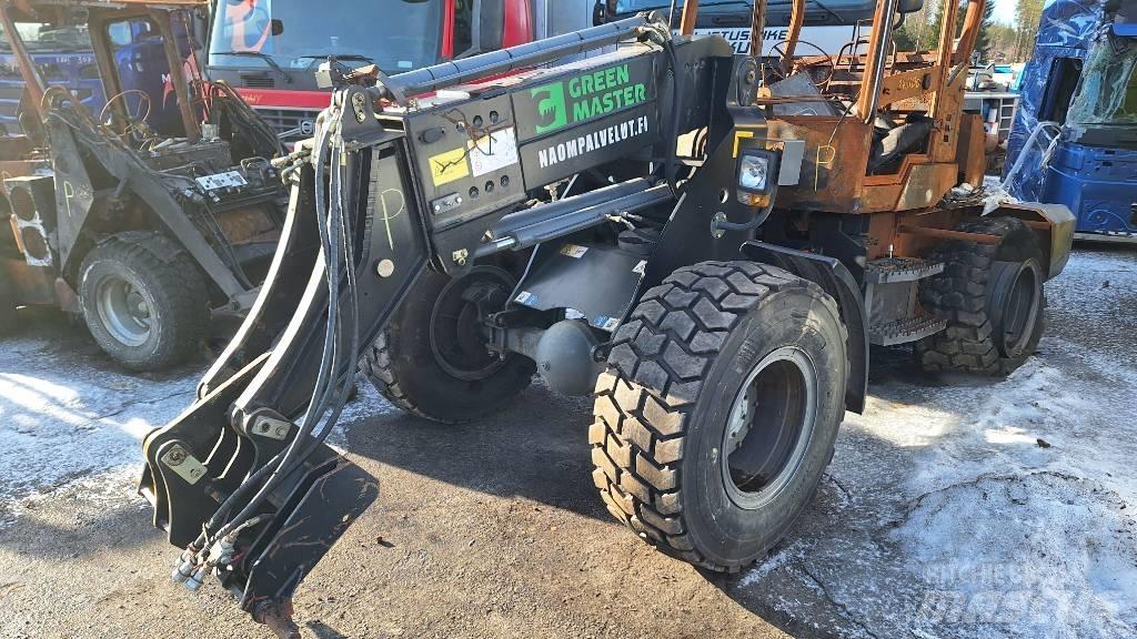 Green master 825T Teleskopski kolesni nakladalci
