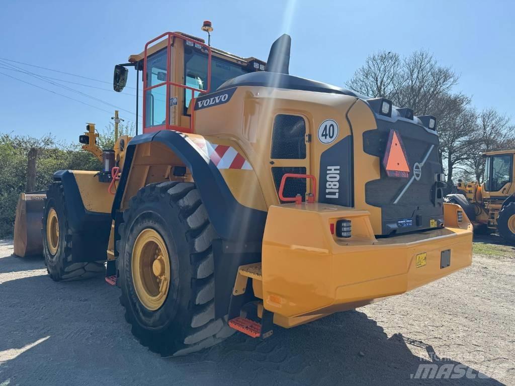 Volvo L 180 H Kolesni nakladalci