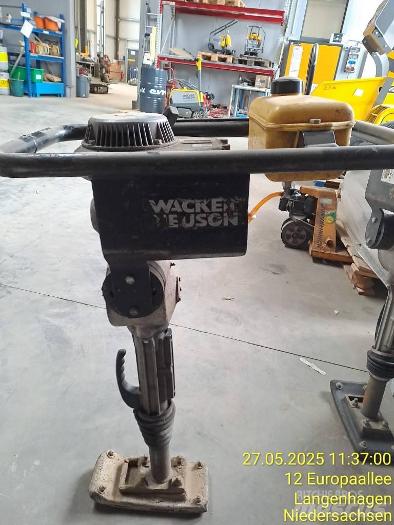 Wacker Neuson BS30 Vibro nabijači