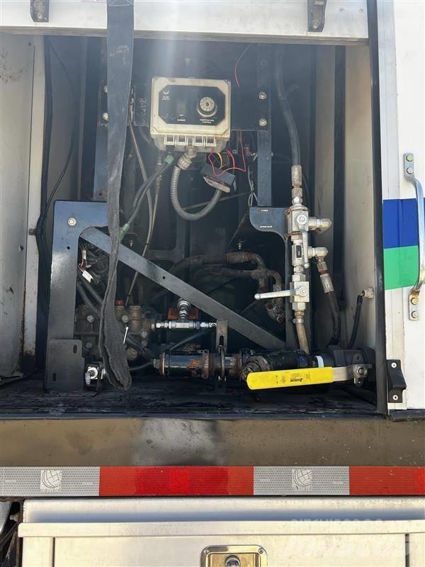 Kenworth T880 Vakuumski tovornjaki