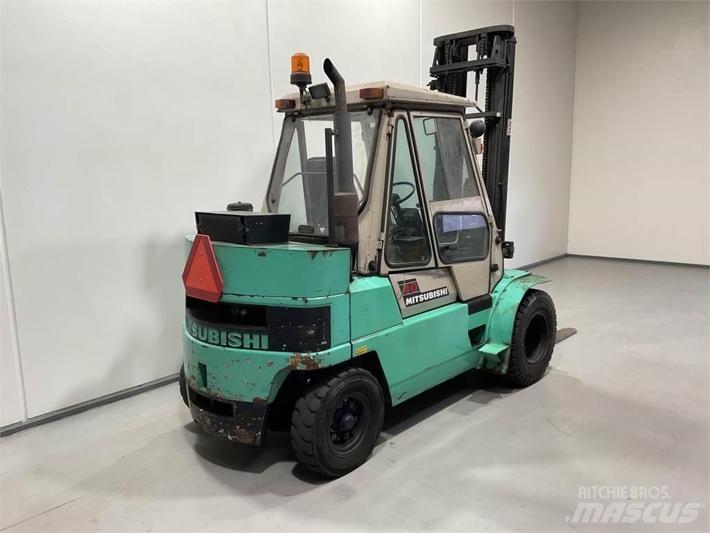 Mitsubishi FD40T Dizelski viličarji