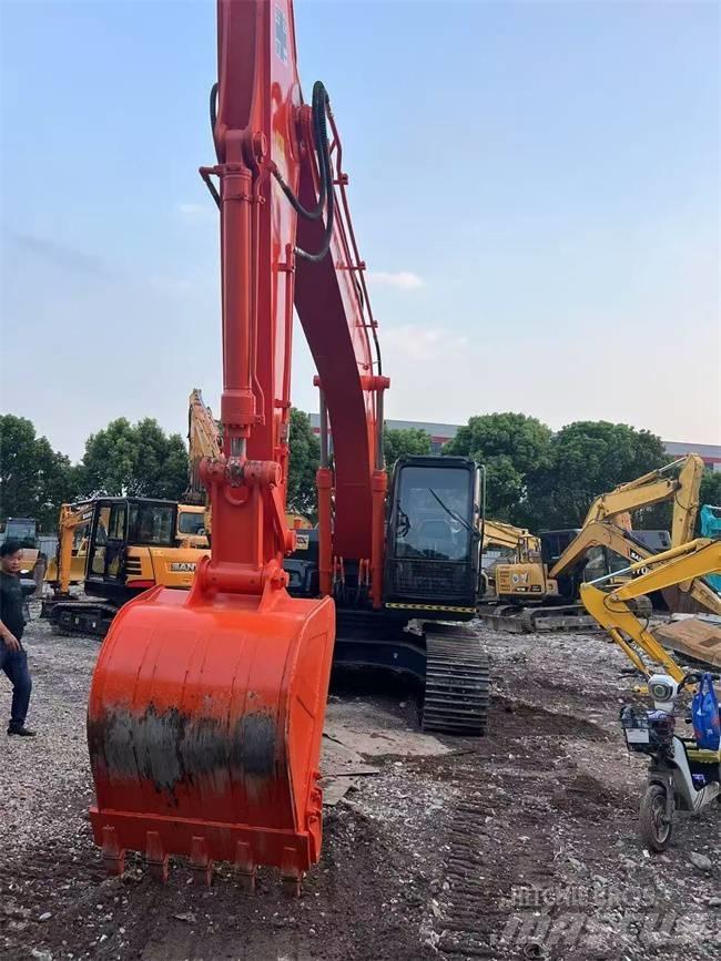 Hitachi ZX 200 Bagri goseničarji