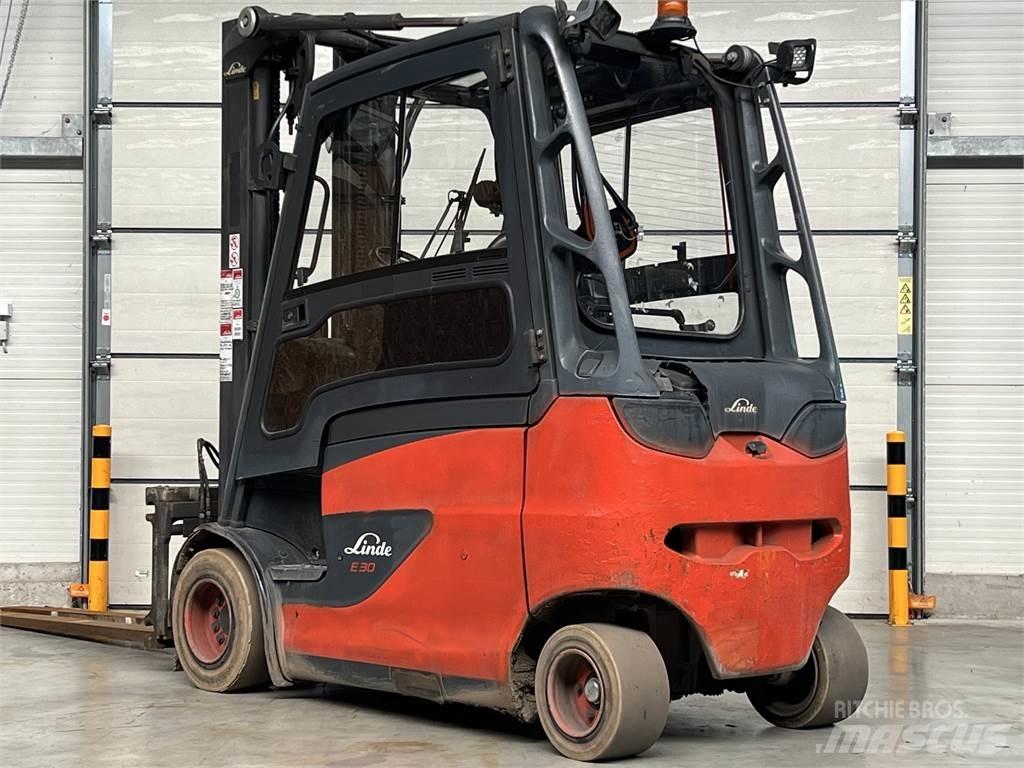 Linde E30/600HL Električni viličarji