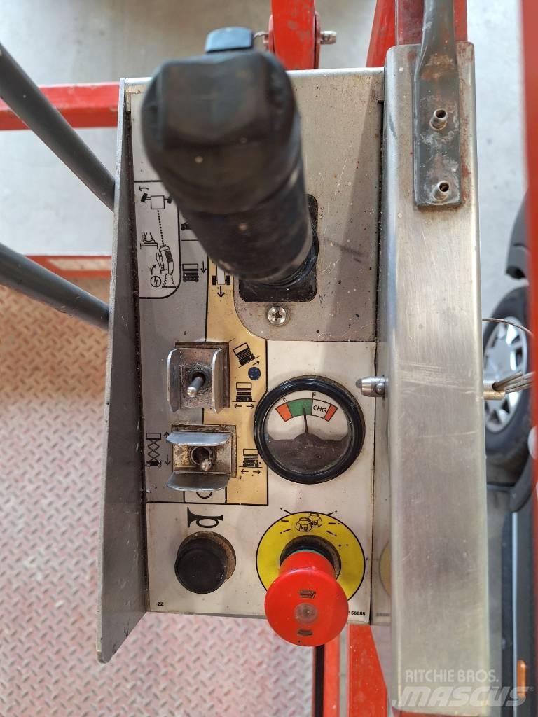 SkyJack SJ III 4632 Škarjaste dvižne ploščadi