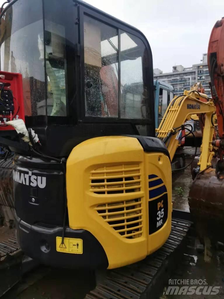 Komatsu PC 35 Mini bagri <7t