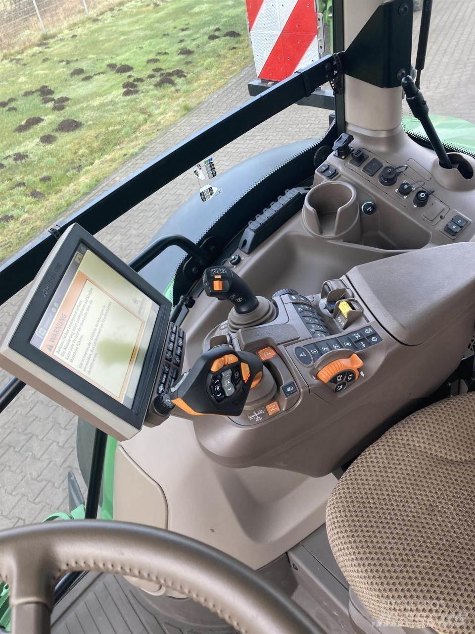 John Deere 6R 195 Traktorji