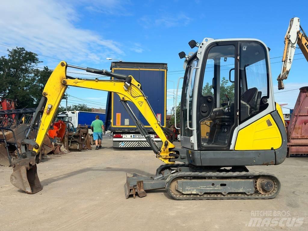 Wacker Neuson ET 18 Mini bagri <7t