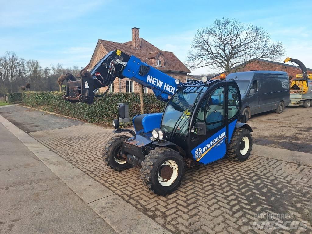 New Holland LM 5020 Teleskopski viličarji