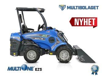 Multione EZ5 Skid steer mini nakladalci