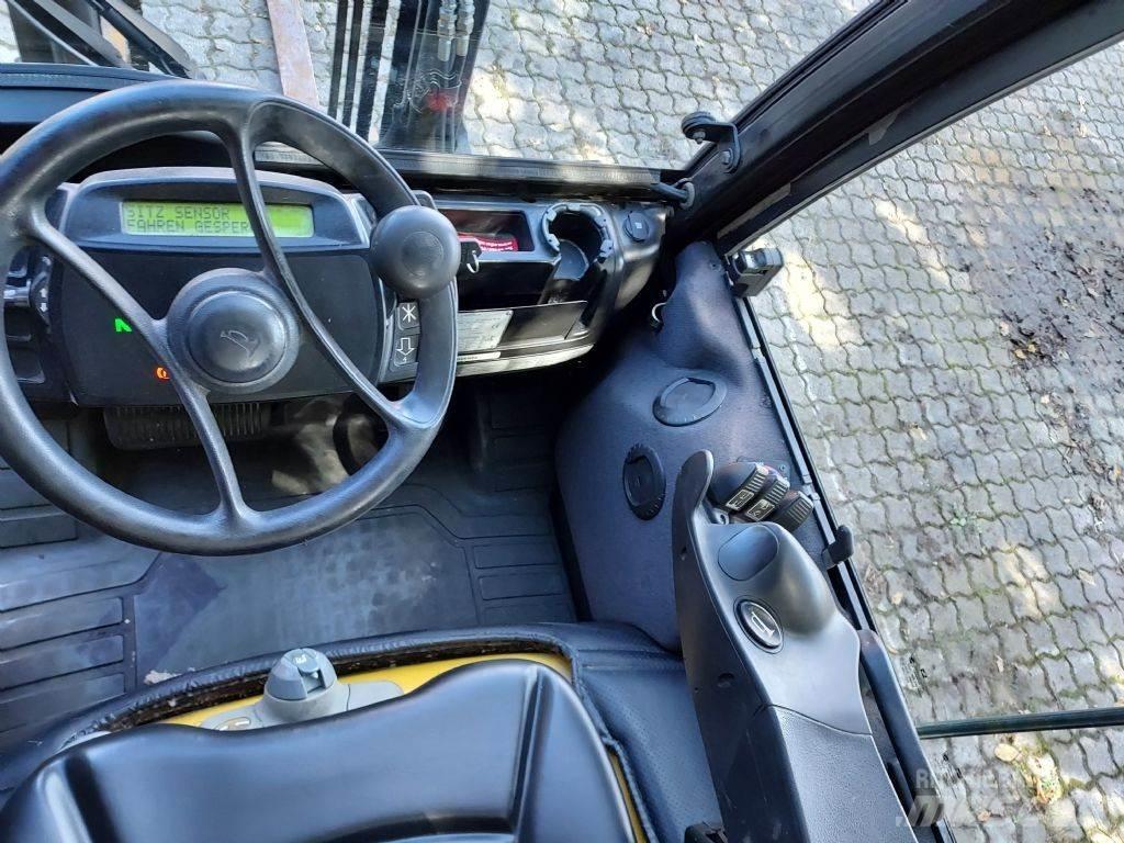 Yale GLP 25VX Plinski viličarji