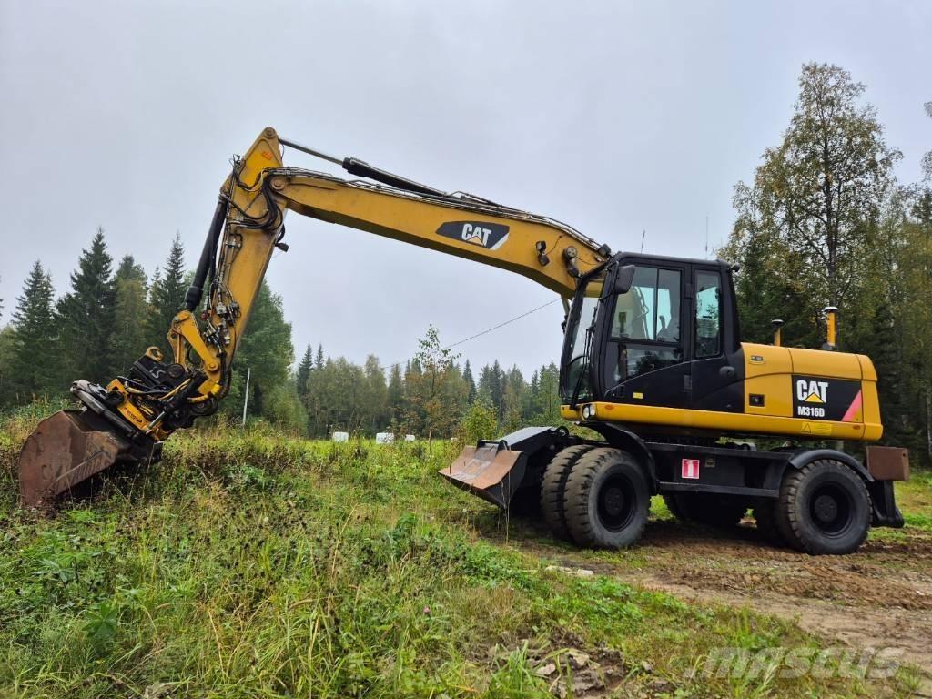 CAT M 316 D Bagri na kolesih