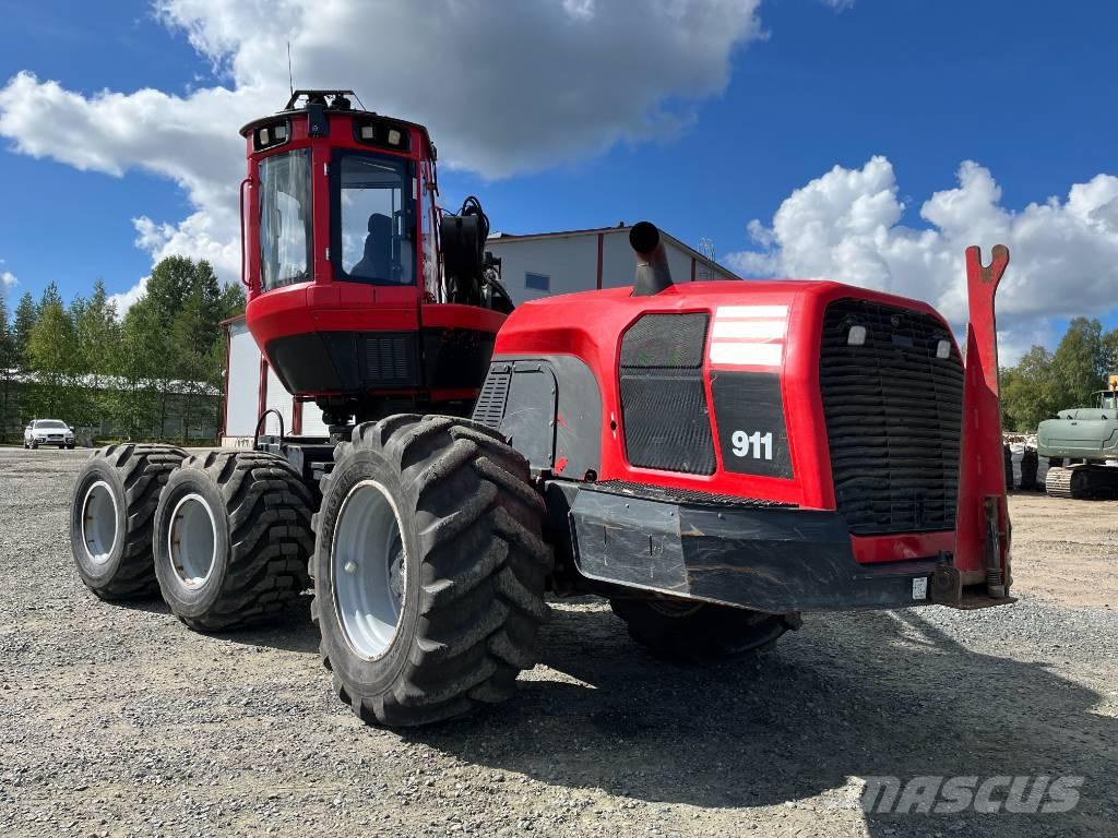 Komatsu 911.6 Harvesterji