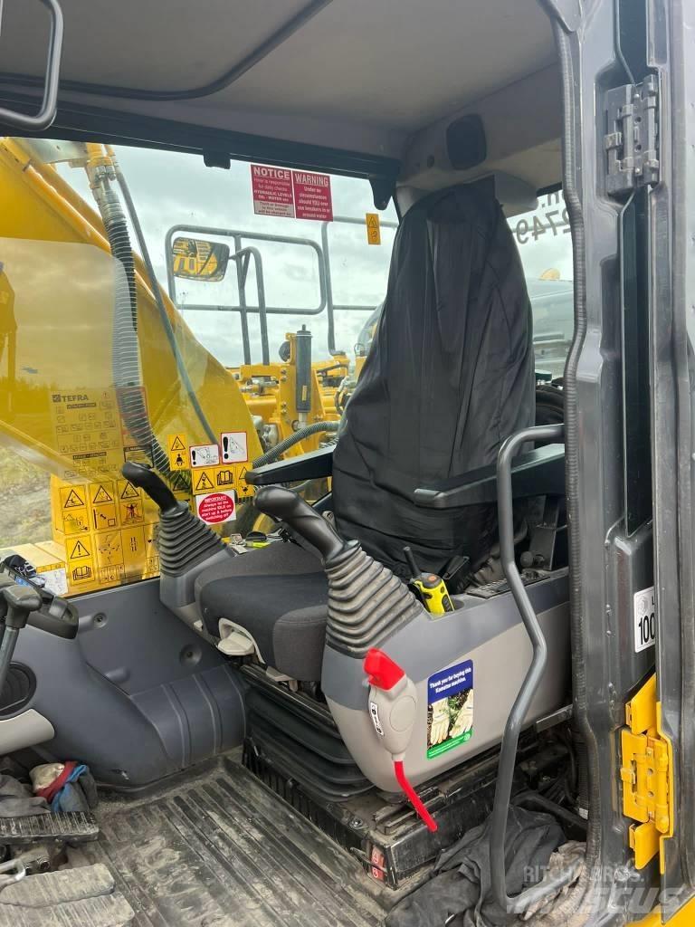 Komatsu PC210LC-11 Bagri goseničarji