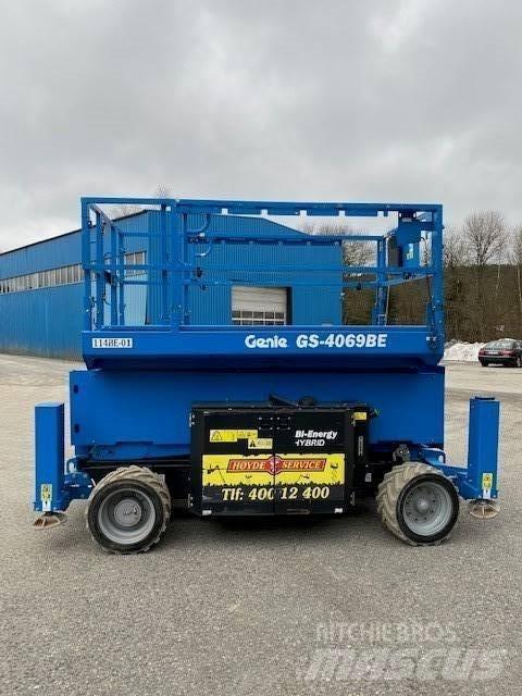 Genie GS-4069 BE Škarjaste dvižne ploščadi