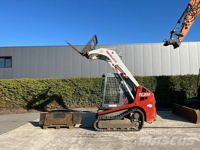 Takeuchi TL 230 Skid steer mini nakladalci