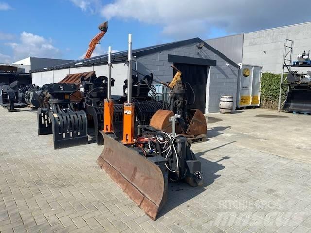 Takeuchi TL 230 Skid steer mini nakladalci