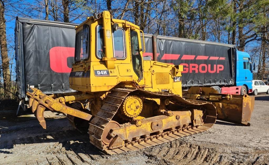 CAT D 4 H Buldožerji goseničarji