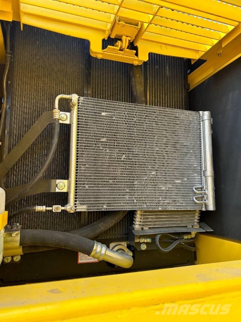 Komatsu PC 240 LC Bagri goseničarji