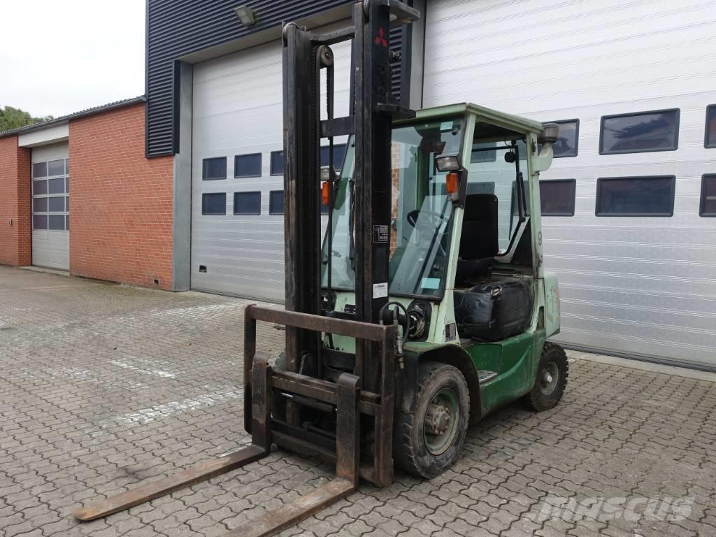 Mitsubishi FD 25 T Dizelski viličarji