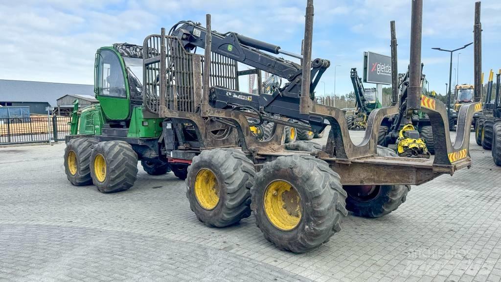 John Deere 1010 E Forwarderji