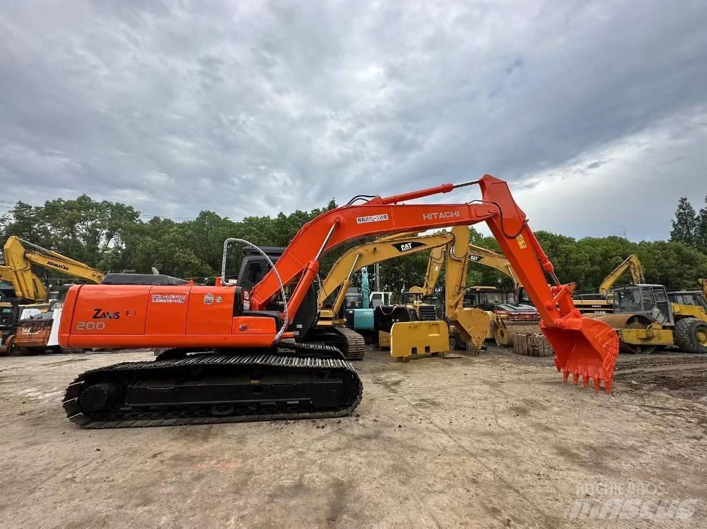 Hitachi ZX 200 Mini bagri <7t