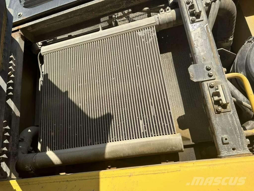 Komatsu PC 500-10 Bagri goseničarji