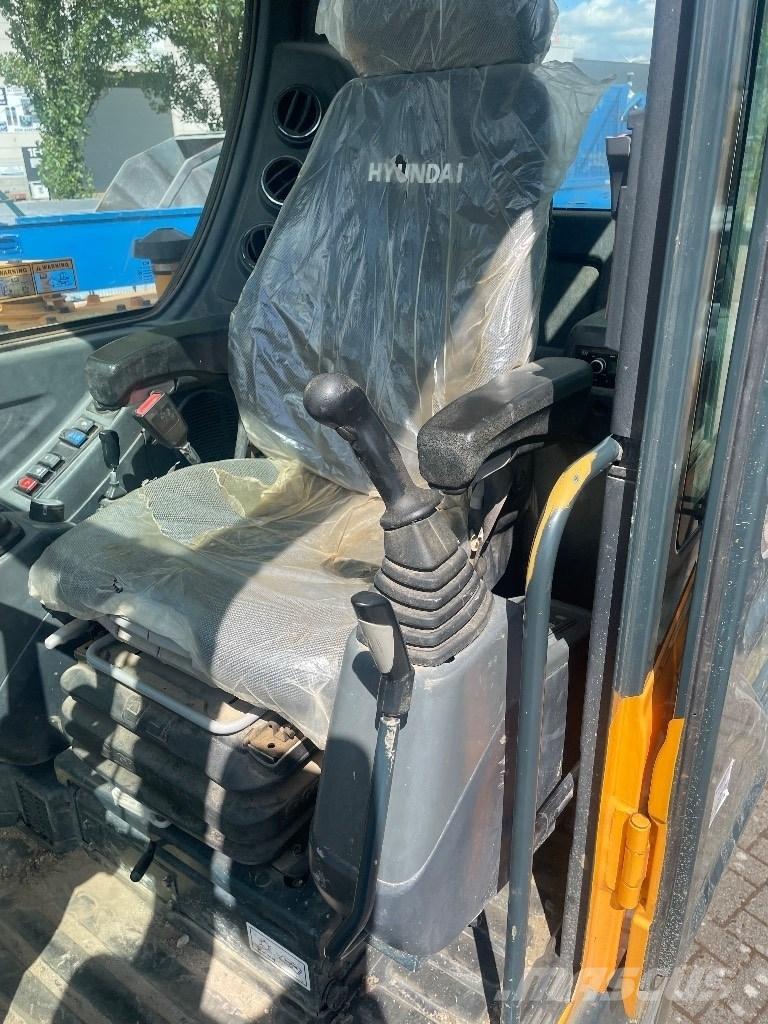 Hyundai 55w9a Bagri na kolesih