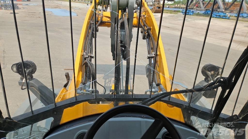 Liebherr L 550 Kolesni nakladalci