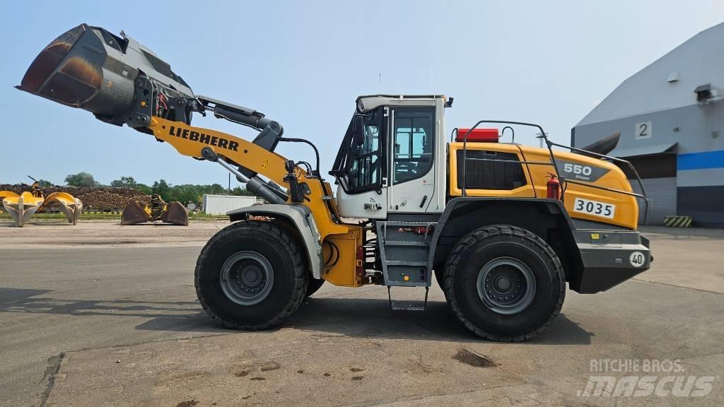 Liebherr L 550 Kolesni nakladalci