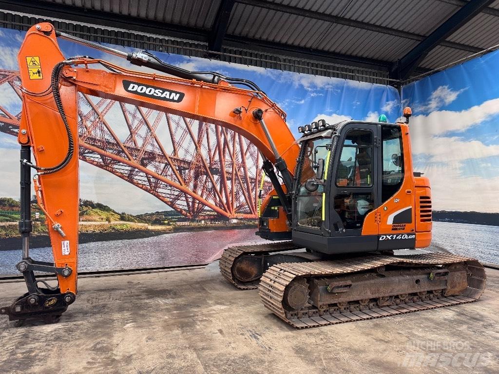 Doosan DX 140 LCR-5 Bagri goseničarji