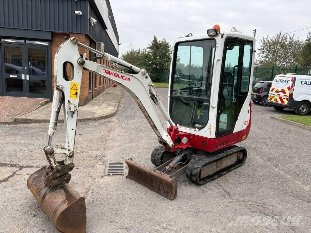 Takeuchi TB 216 Mini bagri <7t