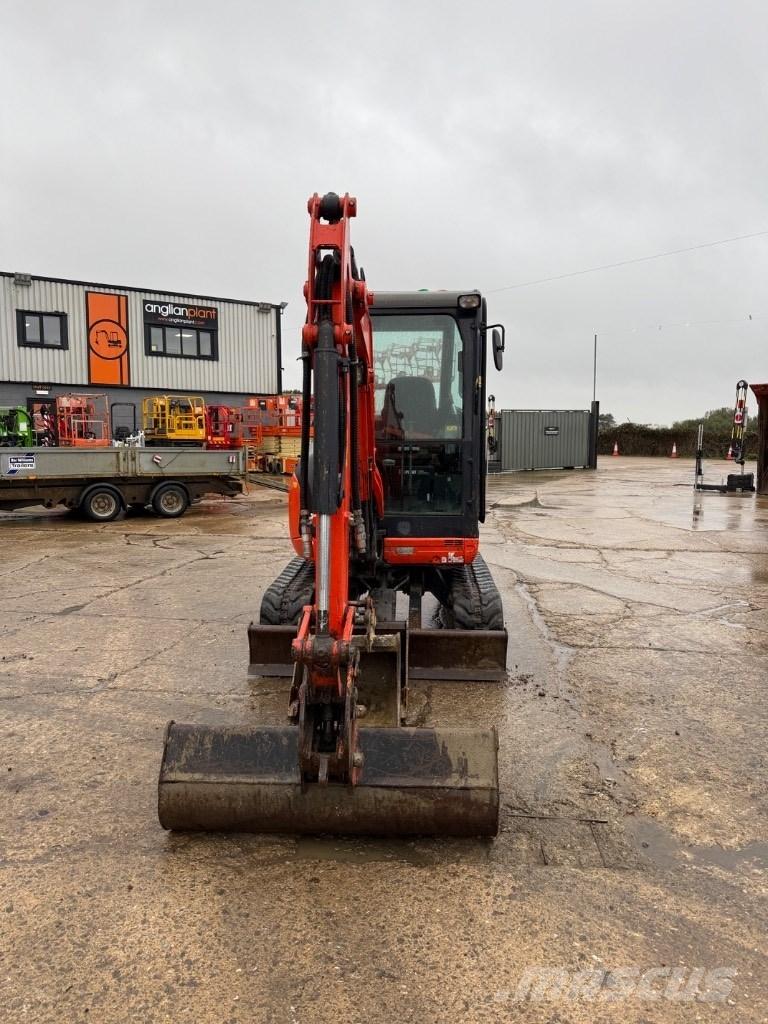Kubota U 27-4 Mini bagri <7t