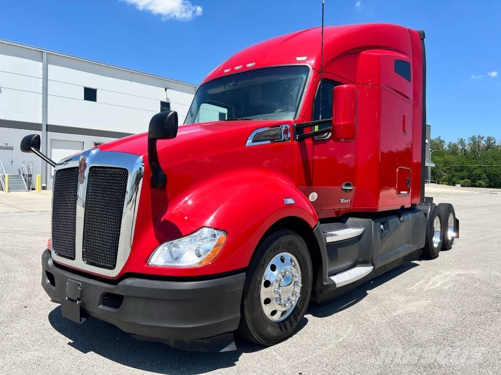 Kenworth T 680 Vlačilci