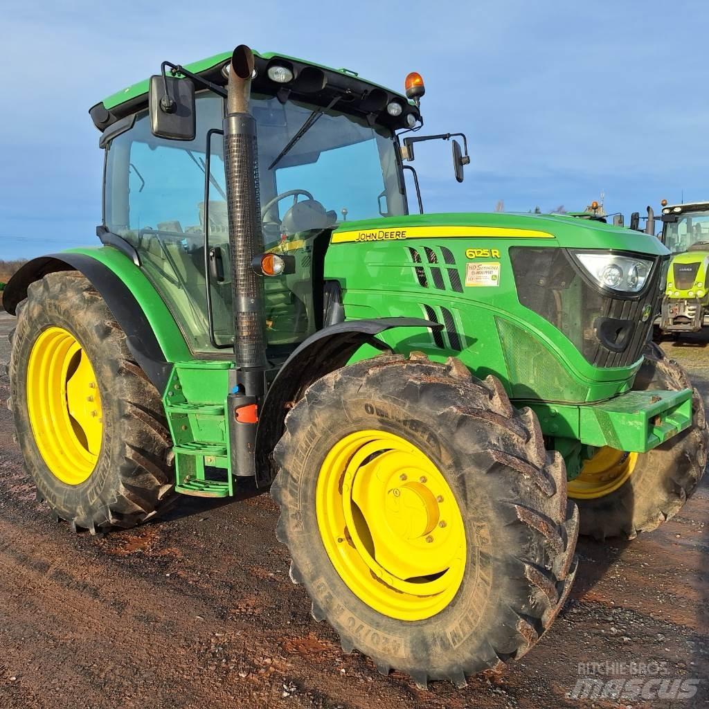 John Deere 6125R Traktorji