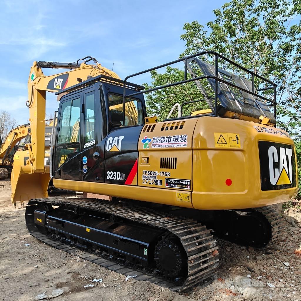 CAT 323D2L Bagri goseničarji