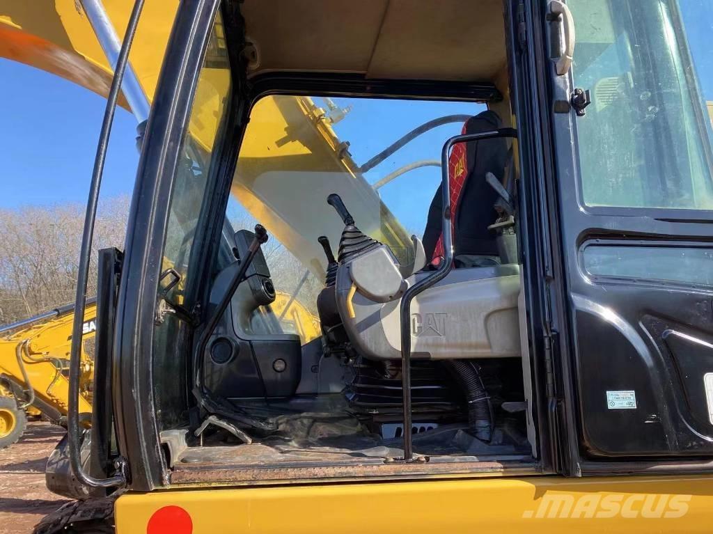 CAT 325D Bagri goseničarji