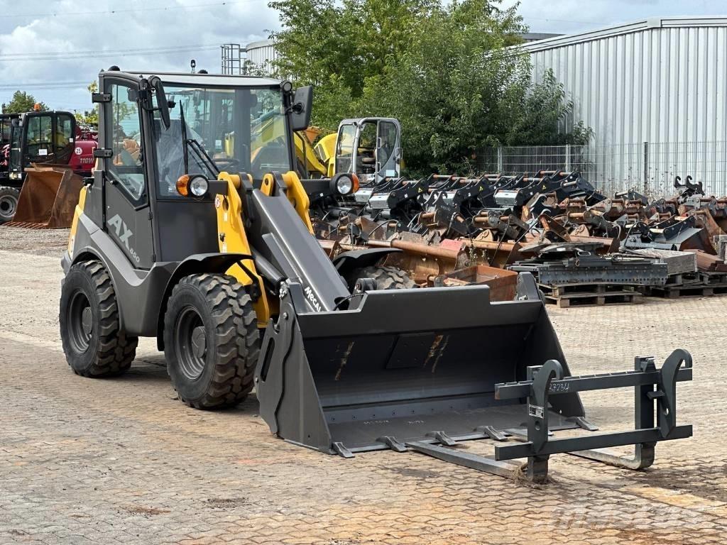 Mecalac AX 850 Kolesni nakladalci
