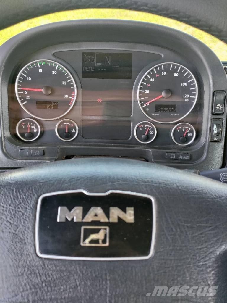 MAN TGL 12.240 Tovornjaki z žerjavom