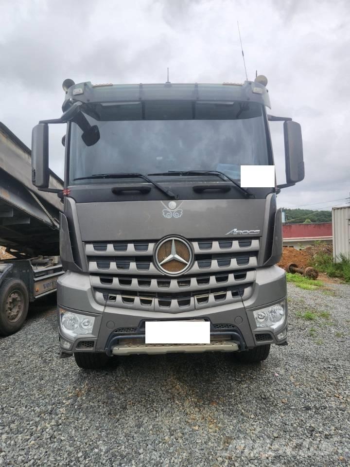Mercedes-Benz 3951 Ne cestni demperji