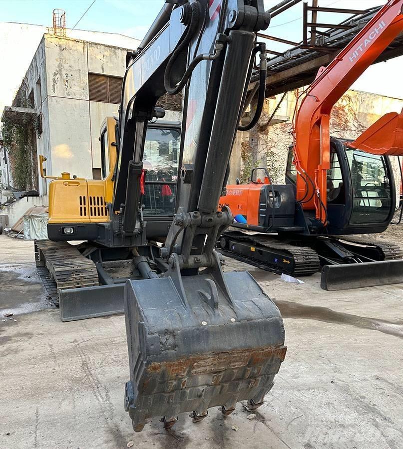 Volvo EC 55 B Pro Mini bagri <7t