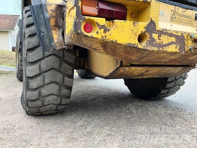 Volvo BM L 70 Kolesni nakladalci